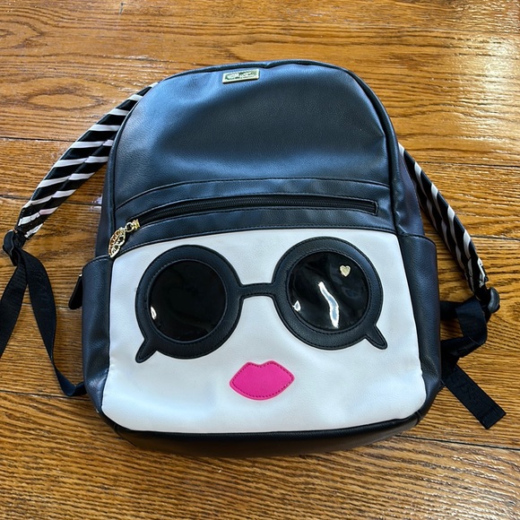 Betsy Johnson backpack.  Black and white. Face design.  LBREGAN style - Picture 1 of 15
